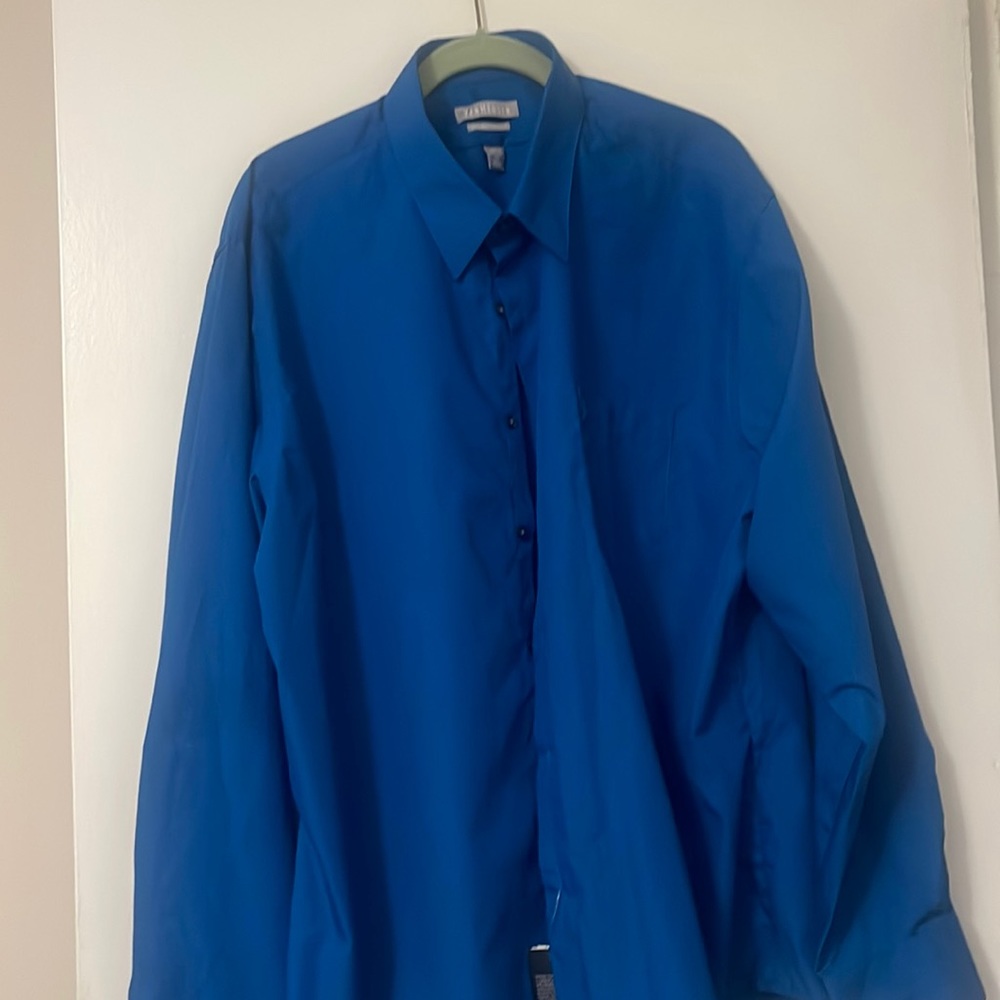 Van Heusen man fitted shirt new